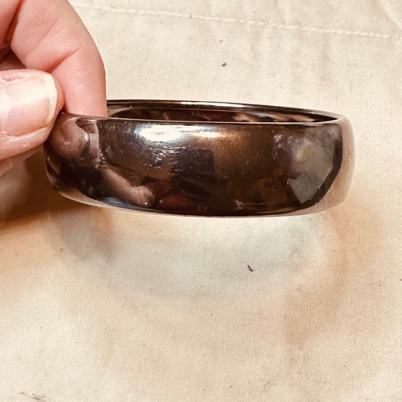 Black or Metallic Gray Metal Over Copper Bangle Bracelet - Picture 9 of 10